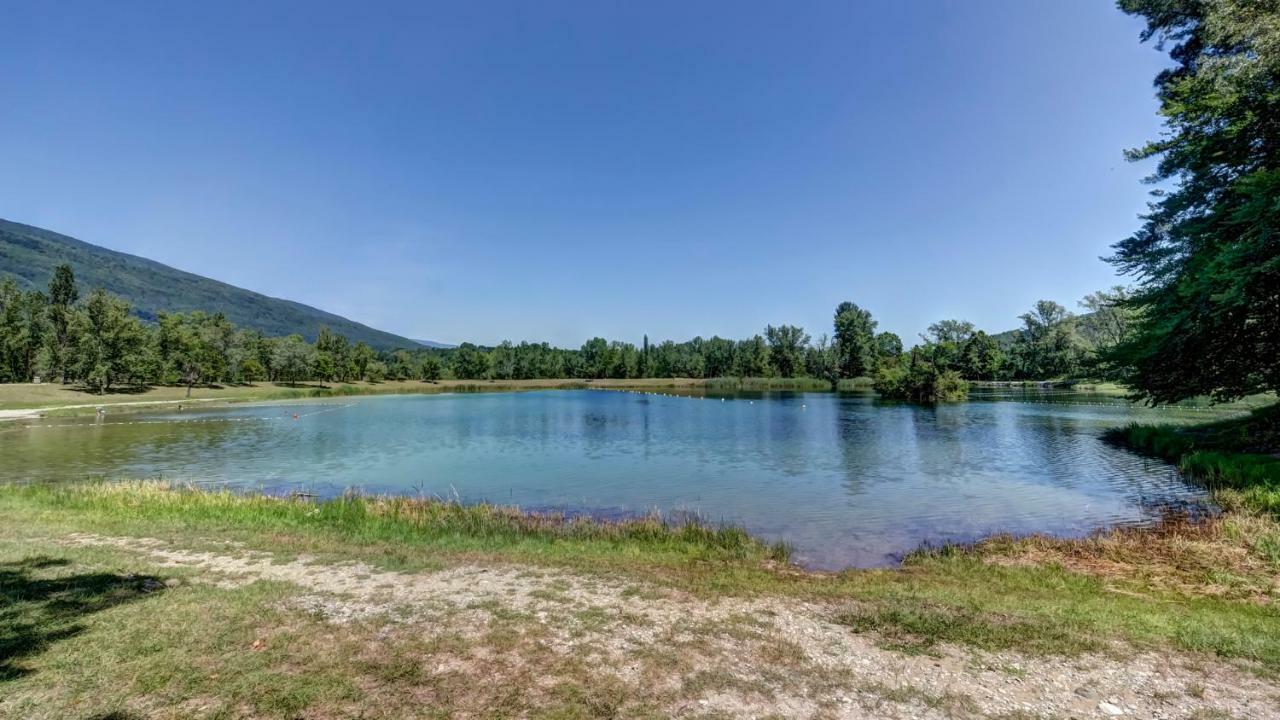 Vacancéole - Le Village des Oiseaux Motz Esterno foto