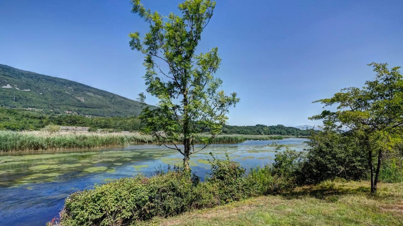 Vacancéole - Le Village des Oiseaux Motz Esterno foto